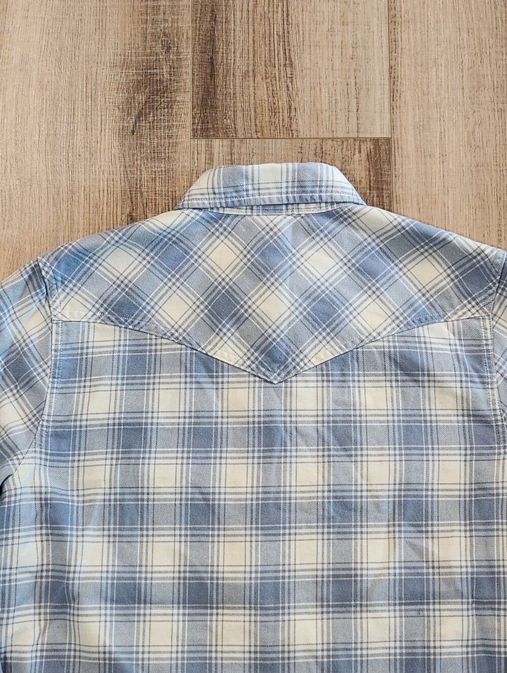 Eddie Bauer Womens Medium Blue Plaid Western Snap Shirt Pearl Snap Cotton - Picture 7 of 12